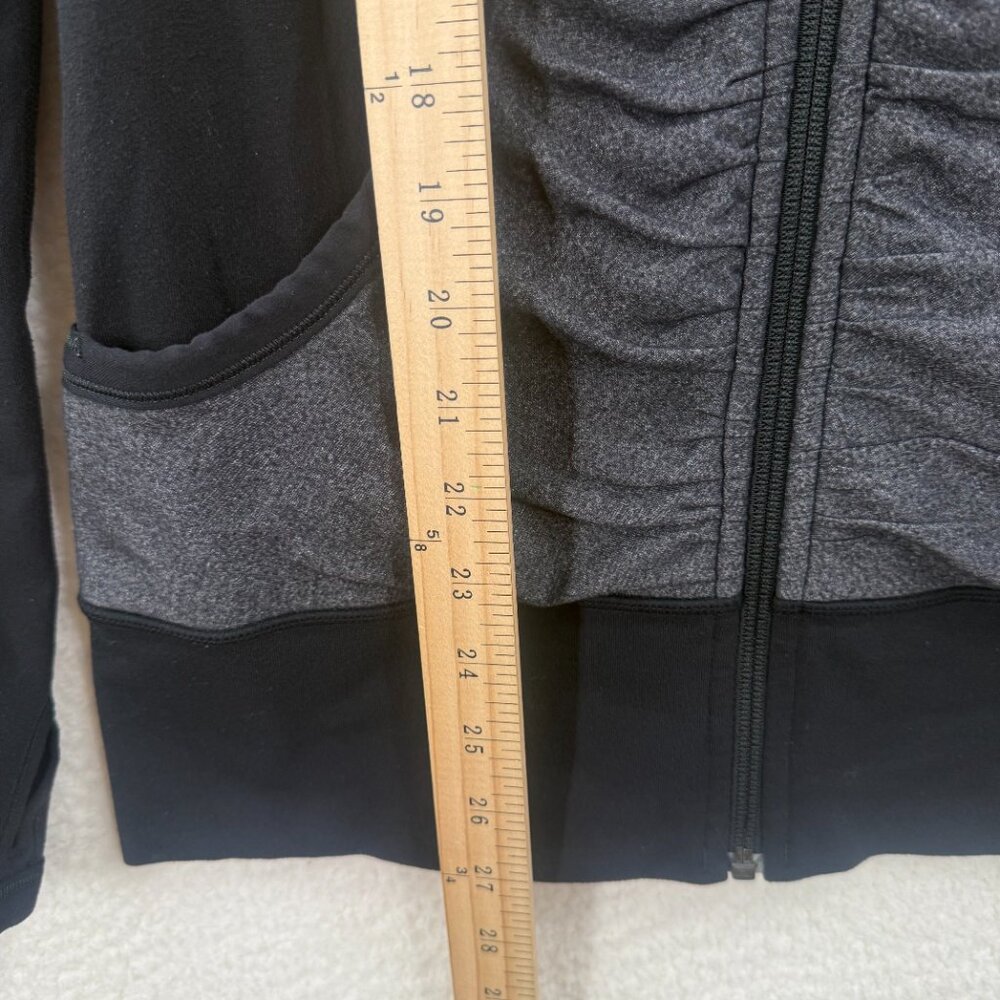 Lululemon Rare Black & Gray Pure Balance Jacket Size 8 - Picture 10 of 10
